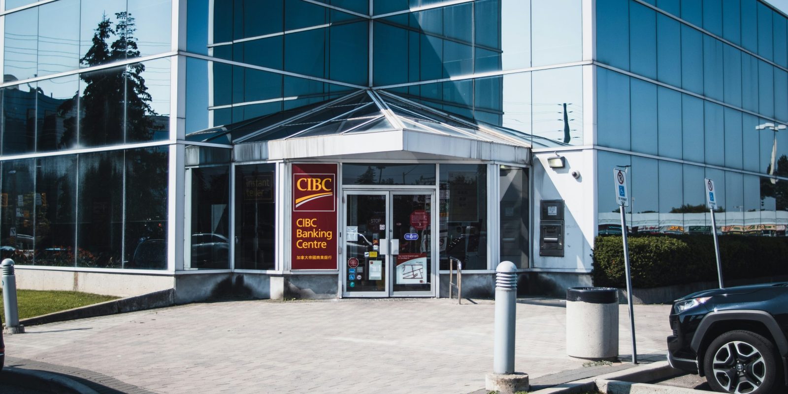 CIBC Bank picture for explanantion of the article