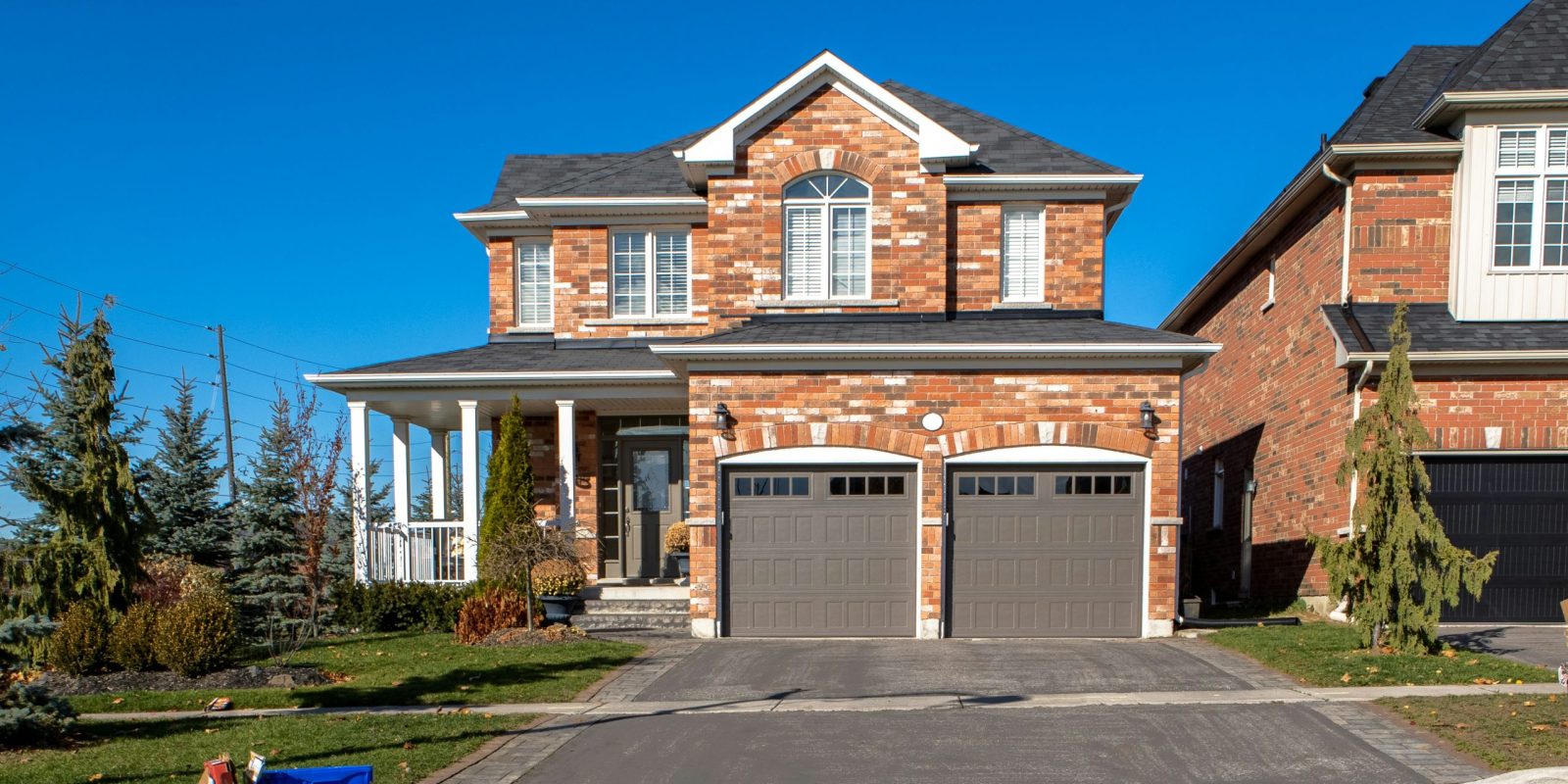 Detached Home In Ontario Canada