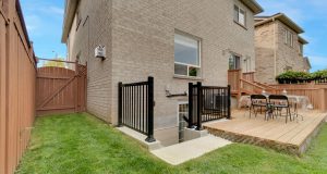 White Clover Way basement Appartment Entrance